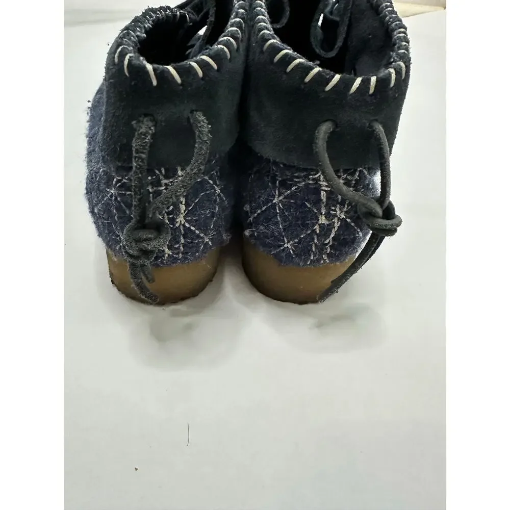 Clarks Originals step out